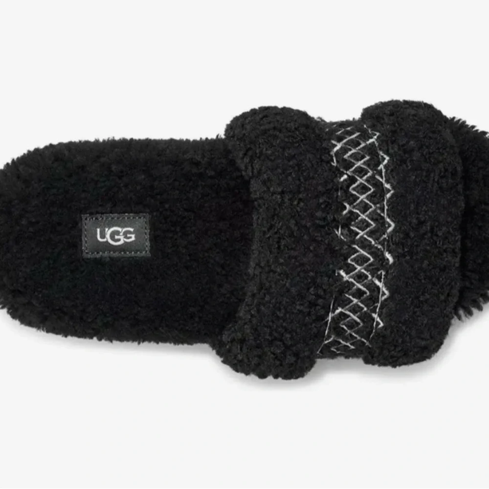 UGG Cozetta Braid Slippers - Picture 1 of 9